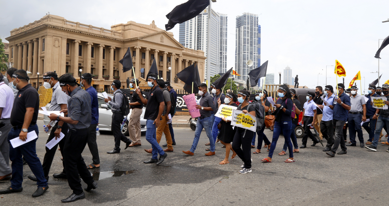 ගාලුමුවදෝර අරගලයට දින 50 යි . කදුළු ගැස් සහා ජල ප්‍රහාරයක්.