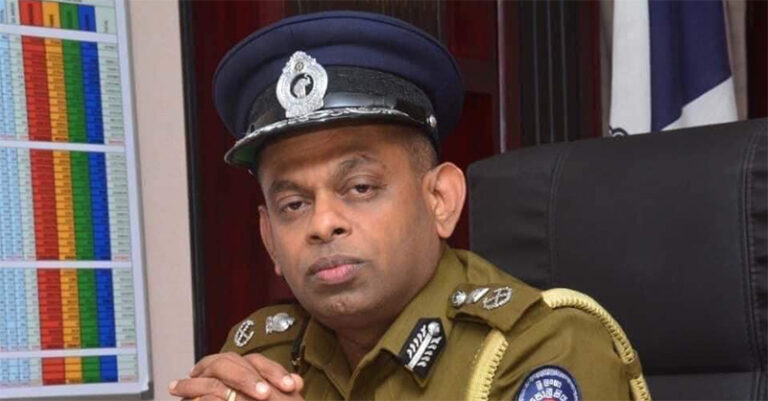 දේශබන්දුට පහාරදුන්නා  යැයි කියන සැකකරුවන් ට පැලියගොඩින් පහාර දිලා.