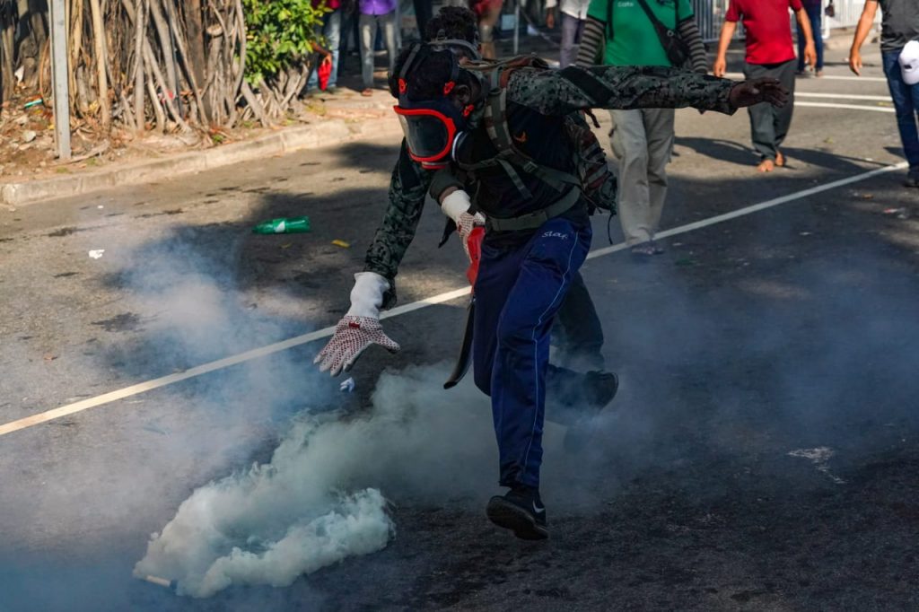 ආණ්ඩුවේ ප්‍රහාර හමුවේ සටන් වැදීම හැර කම්කරු, පිඩිතයන්ට වෙනත් මාවතක් ඇත්තේ නැත -කොක්‍රික