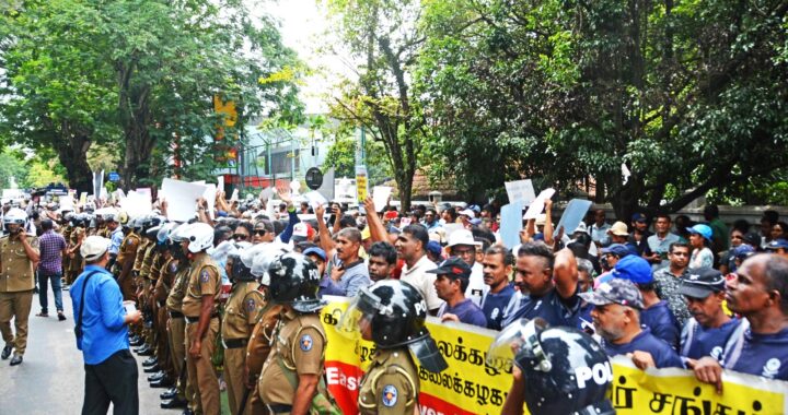 විශ්ව විද්‍යාල අනධ්‍යන සේවක වර්ජනය මාසය ඉක්මවයි