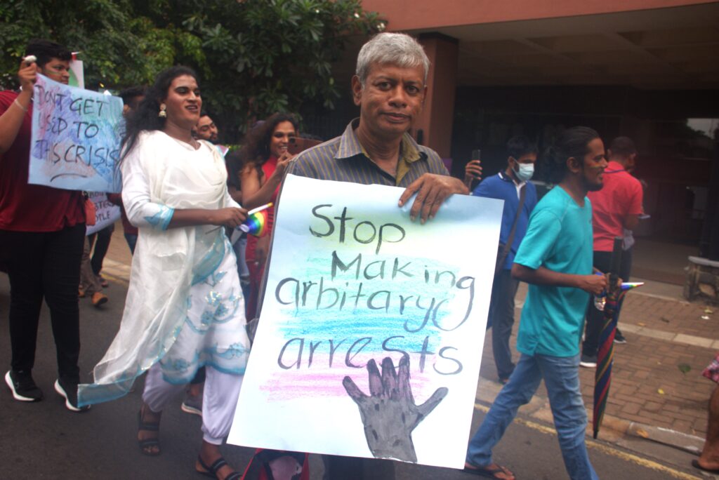 ලංකාවේ සමසිරි ප්රජාව වරණවත් පාගමනකින් ජාත්යන්තර දිනය සමරති ලංකාවේ සමසිරි ප්රජාව වරණවත් පාගමනකින් ජාත්යන්තර දිනය සමරති
