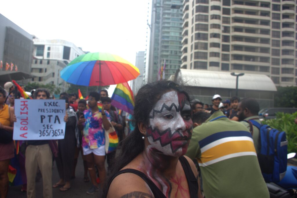 ලංකාවේ සමසිරි ප්රජාව වරණවත් පාගමනකින් ජාත්යන්තර දිනය සමරති ලංකාවේ සමසිරි ප්රජාව වරණවත් පාගමනකින් ජාත්යන්තර දිනය සමරති