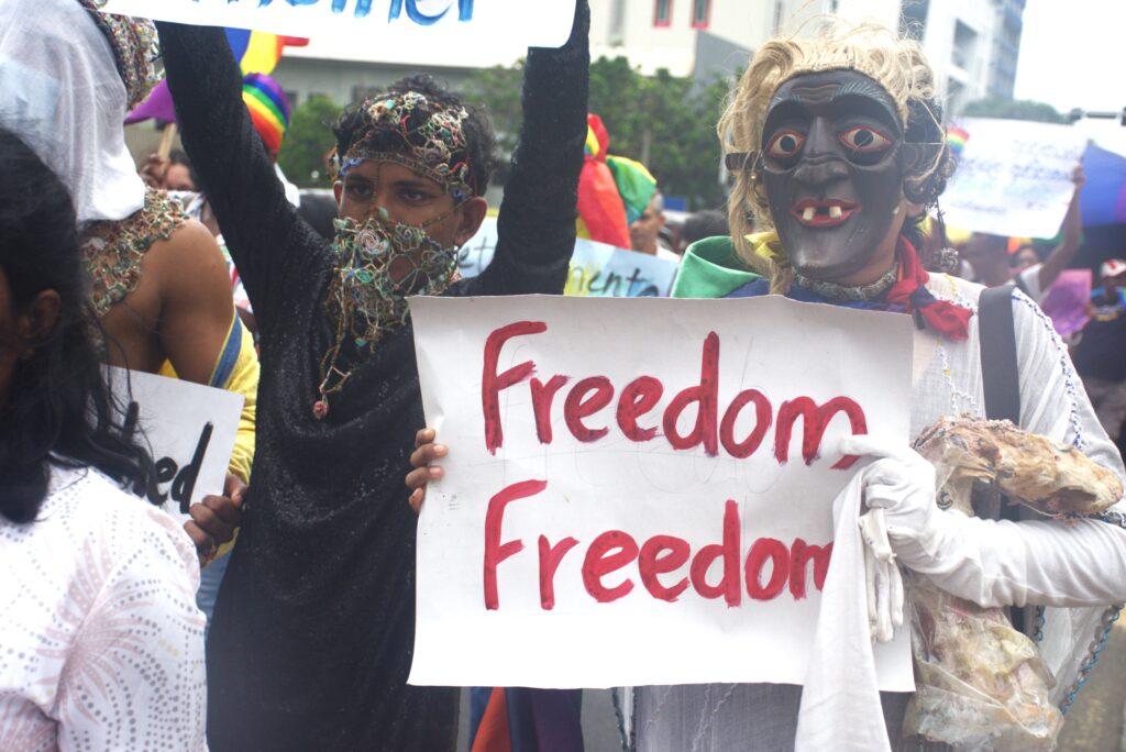 ලංකාවේ සමසිරි ප්රජාව වරණවත් පාගමනකින් ජාත්යන්තර දිනය සමරති ලංකාවේ සමසිරි ප්රජාව වරණවත් පාගමනකින් ජාත්යන්තර දිනය සමරති