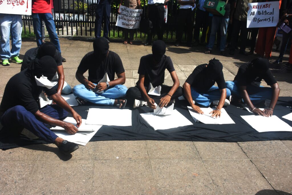 ගාලුමුවදොර අරගලයට වසර දෙකයි! ගාලුමුවදොර අරගලයට වසර දෙකයි!