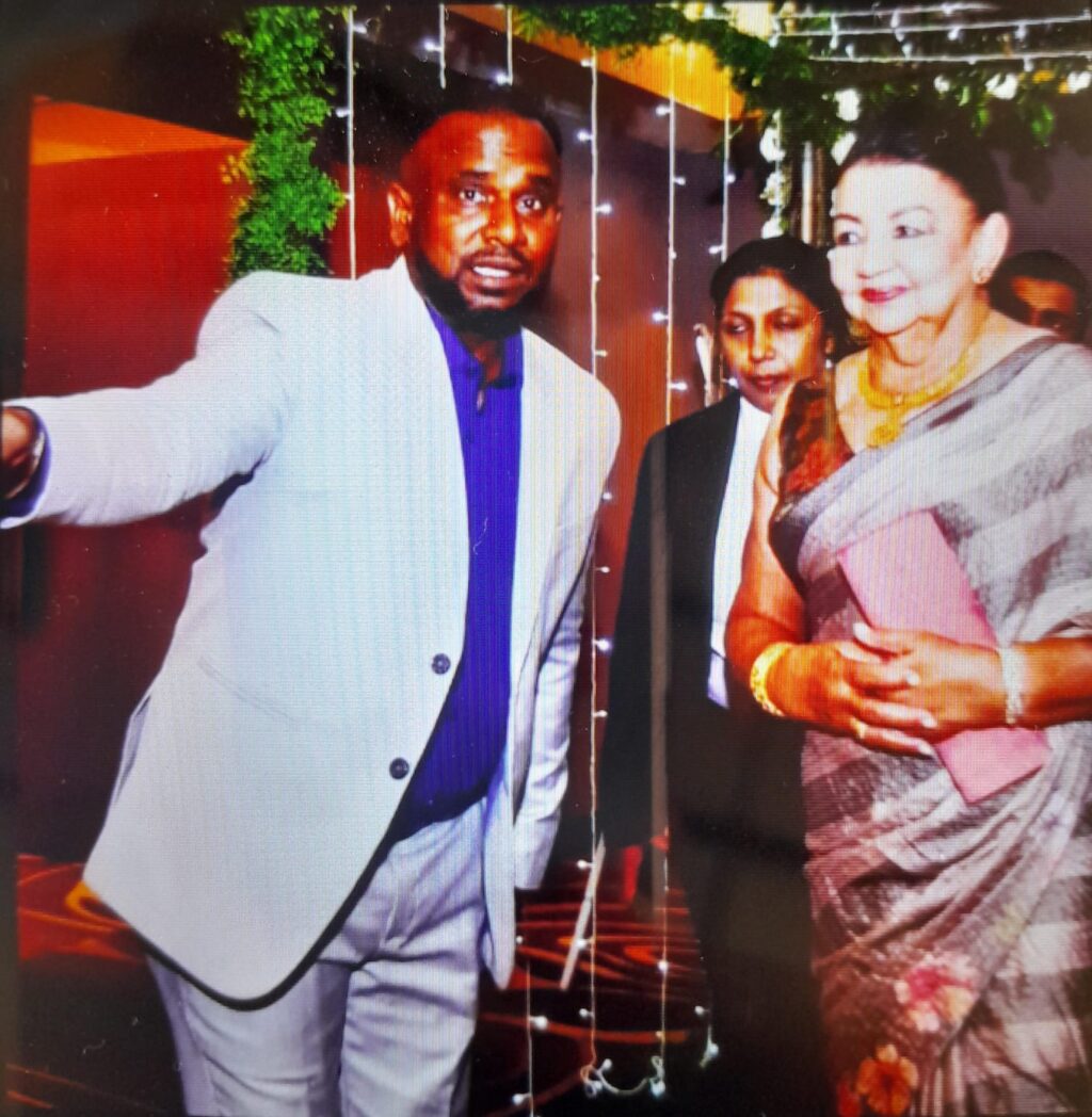 සොත්ති උපාලිගේ පුතෙකු යැයි පෙනී සිටිමින් රාජපක්ෂ රේජිමයේ අපරාධ මෙහෙවන චමිල සුරේක නිදැල්ලේ සොත්ති උපාලිගේ පුතෙකු යැයි පෙනී සිටිමින් රාජපක්ෂ රේජිමයේ අපරාධ මෙහෙවන චමිල සුරේක නිදැල්ලේ