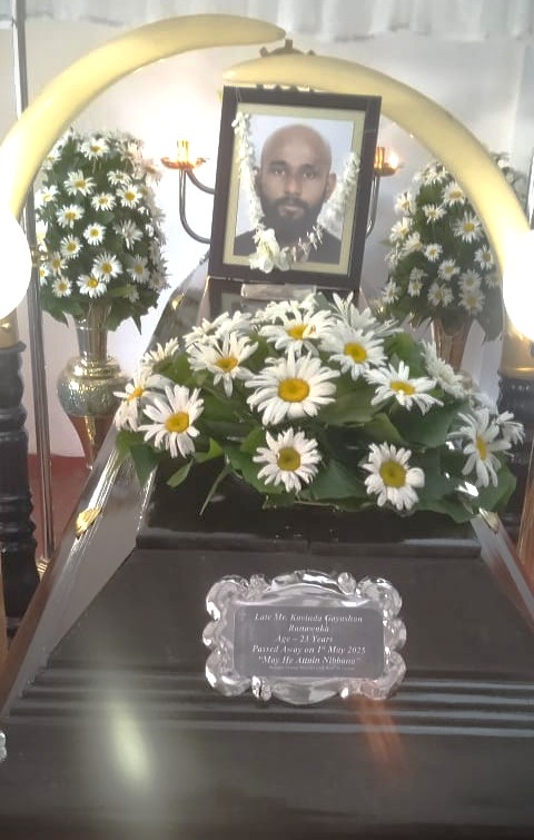 හැත්තෑසය අවුරුදු ධනපති ශාපය අවසන් නැත හැත්තෑසය අවුරුදු ධනපති ශාපය අවසන් නැත