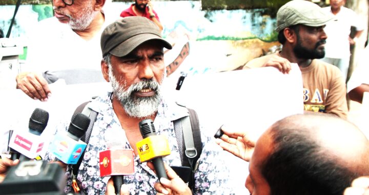 රජයේ මාධ්‍ය හැදුනුම්පත මාධ්‍යවේදින්ට අනිවාර්ය කිරීමට එරෙහිව මාධ්‍යවේදී විජේසුරිය ශ්‍රිලමාහිකොට යයි