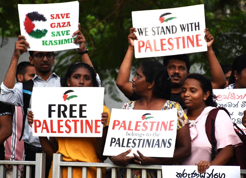 ට්රම්ප් - නෙත්යානු හවුල ඊනියා ශිිිිිිිෂ්ටත්ව මායා බිද දමයි ට්රම්ප් - නෙත්යානු හවුල ඊනියා ශිිිිිිිෂ්ටත්ව මායා බිද දමයි