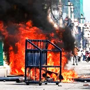 2022 ලංකාවේ අරගලය වඩා නේපාල අරගලය ඉදිරියට ගමන් කළ ද එම අරගල දෙකම අවසන් වුයේ ධනපති ආණ්ඩුවකට මග පාදමින් download (12)