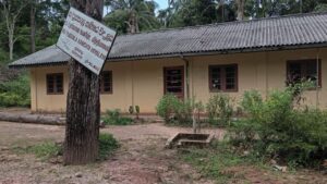 නිදහස් අධ්යාපන අයිතිය මත තීරණාත්මක ප්රහාරයක්: ජවිපෙ/ජාජබ ආණ්ඩුව කුඩා පාසල් වසා දැමීමට සැරසෙයි 6df02cf9fa352bc7b7ed4d3abf8e86d3cf2a6740