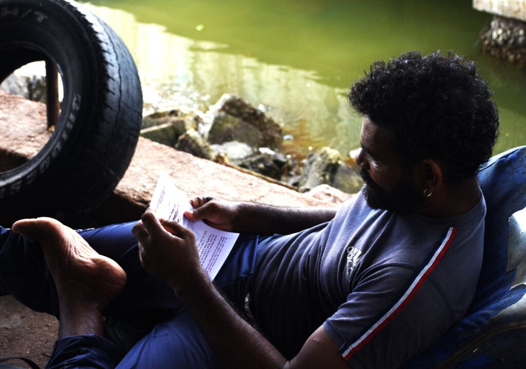 පැවති ධනපති ආණ්ඩු යටතේ මුහුණ දුන් ප්රශ්න එළසින්ම ජවිපෙ /ජාජබ ආණ්ඩුවට යටතේ ද මුහුණ දෙන බව ධීවරයෝ පවසති පැවති ධනපති ආණ්ඩු යටතේ මුහුණ දුන් ප්රශ්න එළසින්ම ජවිපෙ /ජාජබ ආණ්ඩුවට යටතේ ද මුහුණ දෙන බව ධීවරයෝ පවසති