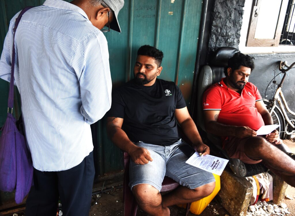 පැවති ධනපති ආණ්ඩු යටතේ මුහුණ දුන් ප්රශ්න එළසින්ම ජවිපෙ /ජාජබ ආණ්ඩුවට යටතේ ද මුහුණ දෙන බව ධීවරයෝ පවසති පැවති ධනපති ආණ්ඩු යටතේ මුහුණ දුන් ප්රශ්න එළසින්ම ජවිපෙ /ජාජබ ආණ්ඩුවට යටතේ ද මුහුණ දෙන බව ධීවරයෝ පවසති