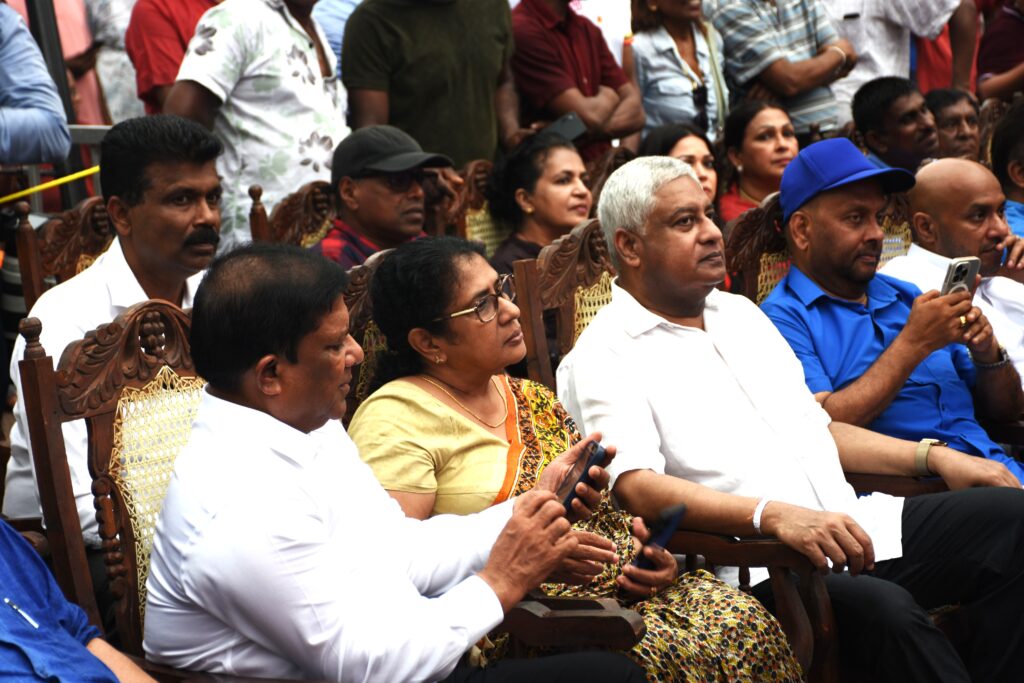 ජනාධිපති අනුර දිසානයක හොරෙක් , පුළුවන් නම් නඩු දමන්නැයි උදය ගම්මන්පිල අභියෝග කරයි !