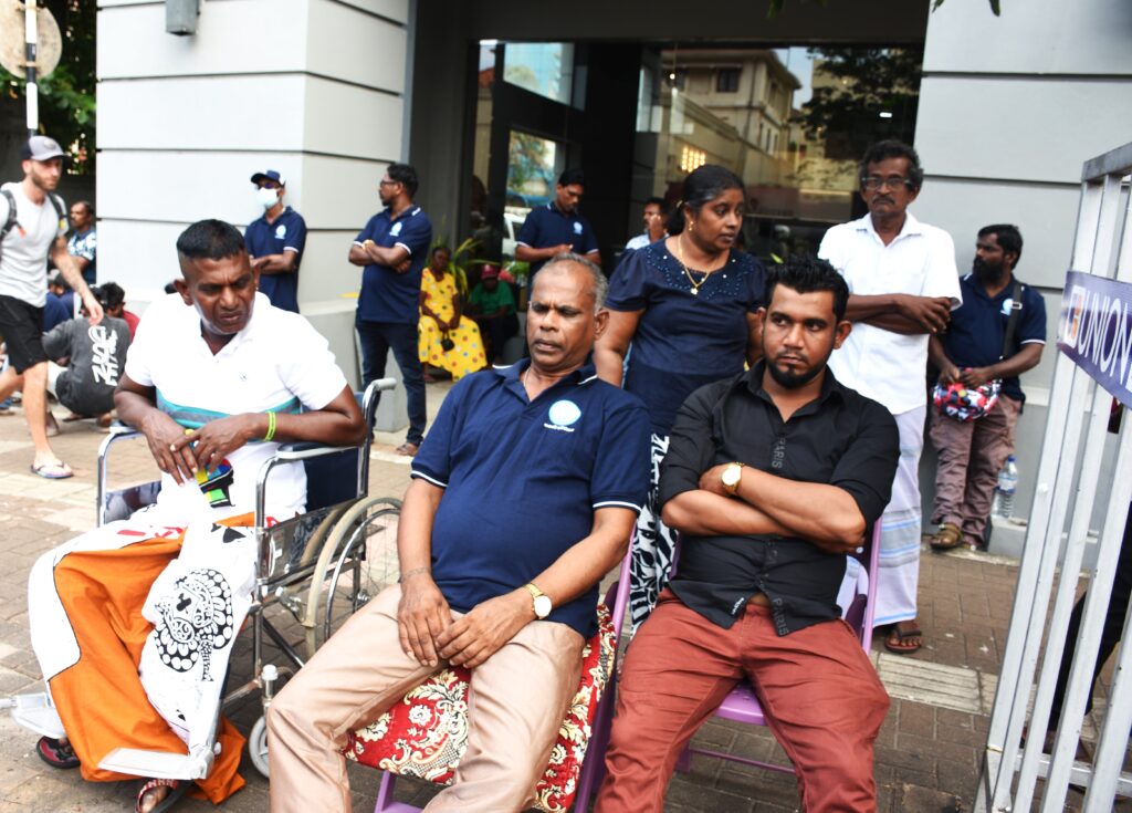 ඉන්දිය නාවික හමුදාව ධීවරයන්ට පහරදීම ගැන ආණ්ඩුව ගොළු වෙයි - ධීවරයෝ