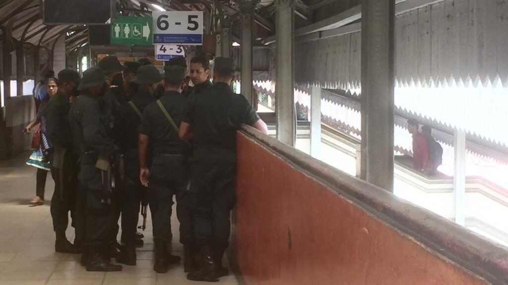 b727c1217d4cd1d26a745b08796abf2ae16688ec