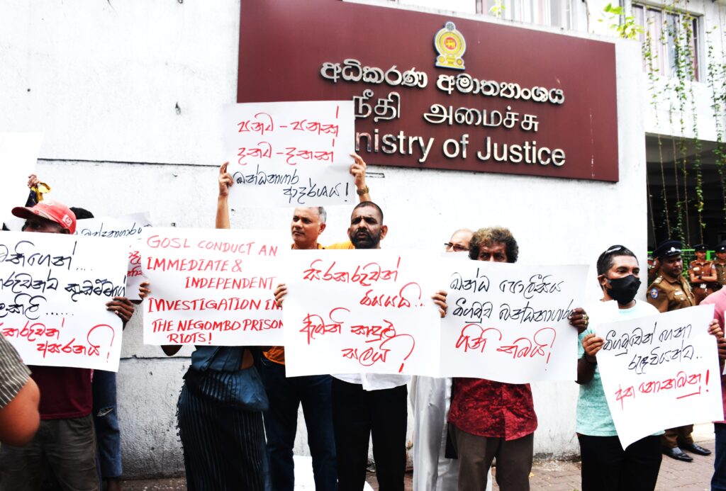 සිරකරු දඩයම වහා නතර කරන්නැයි වෘත්තීය සමිති, සිවිල් සංවිධාන සහ මහජනයා ආණ්ඩුවෙන් ඉල්ලති ! සිරකරු දඩයම වහා නතර කරන්නැයි වෘත්තීය සමිති, සිවිල් සංවිධාන සහ මහජනයා ආණ්ඩුවෙන් ඉල්ලති !