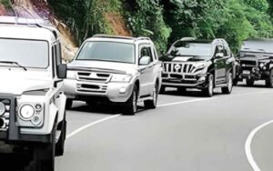 හමුදාපතිගේ ගොන් රැළ ජාතික ආරක්ෂාවට මුවා  නීතිය අතට ගනී!