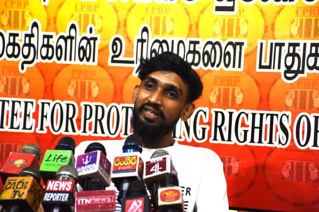 අස්මාන් අයියා කෙඳිරි ගලා වතුර ඉල්ලුවා- සුළු තුවාල තිබුනු අයට ප්‍රතිකාර කරලා තමයි අස්මාන්ට ප්‍රතිකාර කළේ -මැගසින් ප්‍රහාරයෙන් දිවි ගලවා ගත් රැඳවියෙකු පවසයි