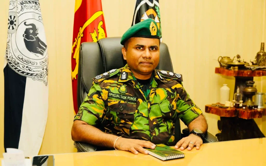 ප්රභාත් ඉන්දික ඝාතනය කළ පොලිස් පරික්ෂක එල් .එ . ඩි කොළඹගේ නඩු විභාගයකින් තොරව නිදහස් කෙරේ ! ප්රභාත් ඉන්දික ඝාතනය කළ පොලිස් පරික්ෂක එල් .එ . ඩි කොළඹගේ නඩු විභාගයකින් තොරව නිදහස් කෙරේ !